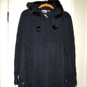 BRAND NEW Black Poncho w/ faux fur trimmed hood